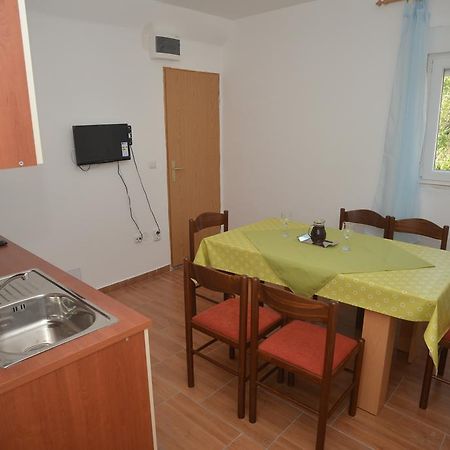 Apartments Citrus Turanj Bilik gambar