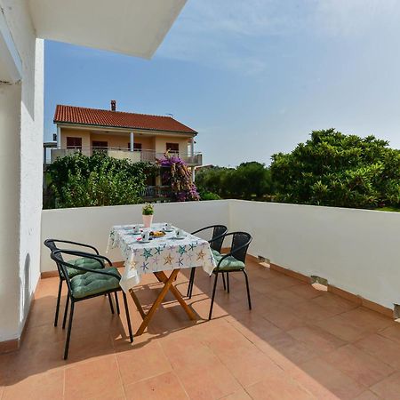 Apartments Citrus Turanj Luaran gambar