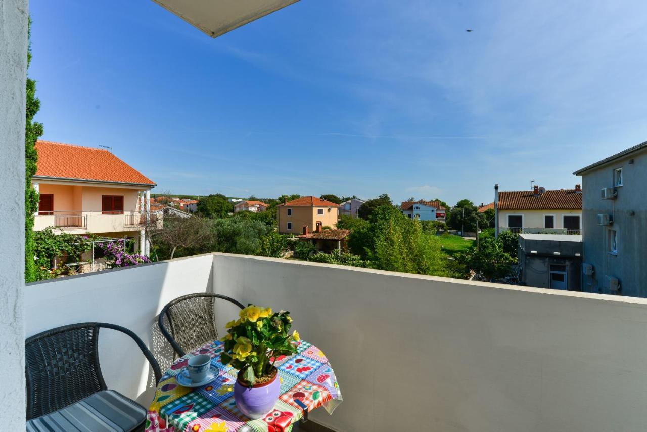 Apartments Citrus Turanj Luaran gambar
